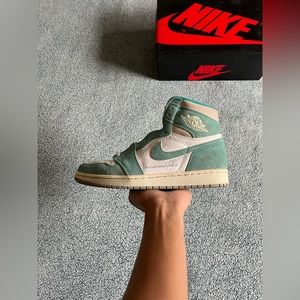 Jordan 1 High Turbo Green